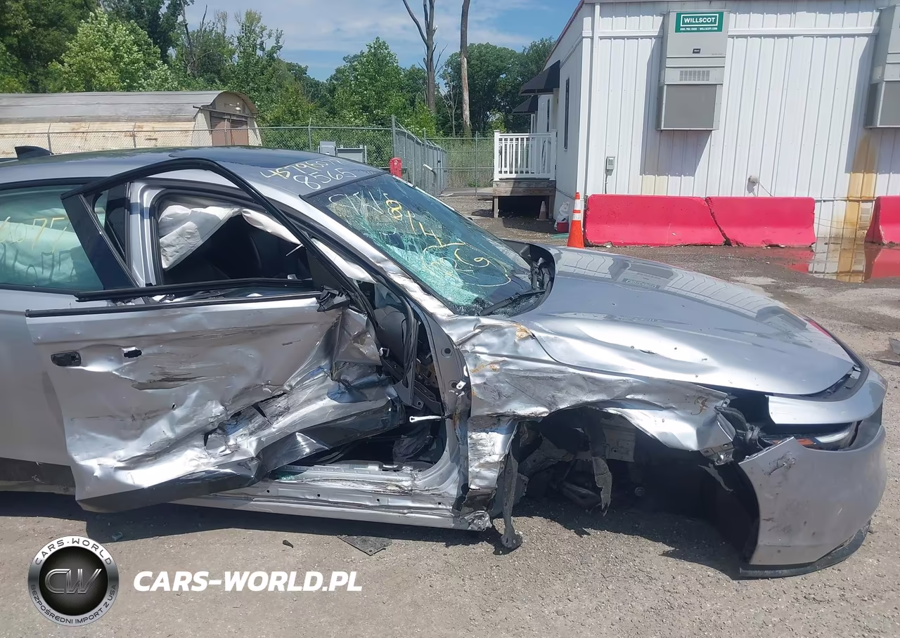 2023 Honda Accord Hybrid Sport-L VIN:1HGCY2F7XPA018565 - 6