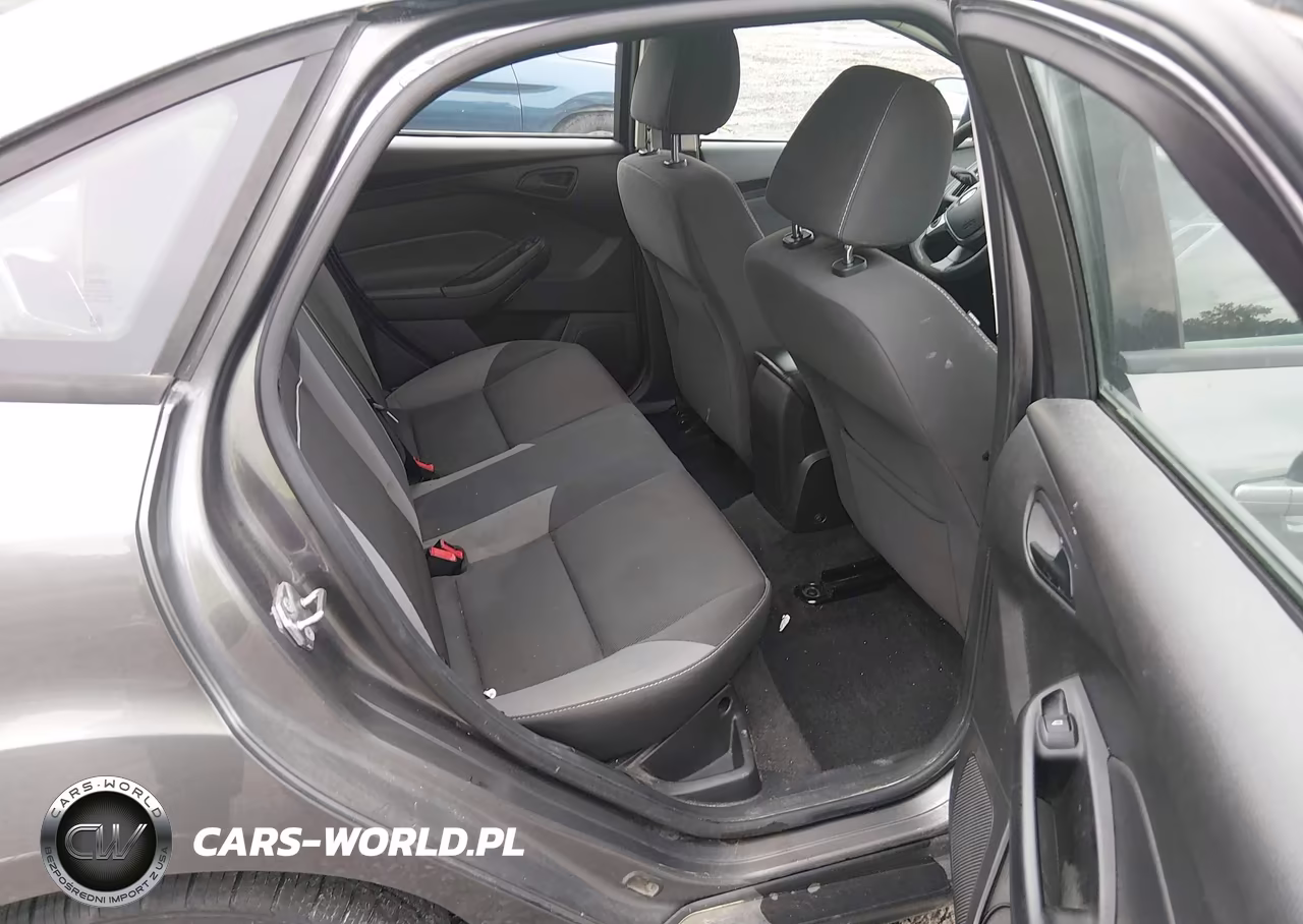 2012 Ford Focus Se VIN:1FAHP3F25CL478500 - 8