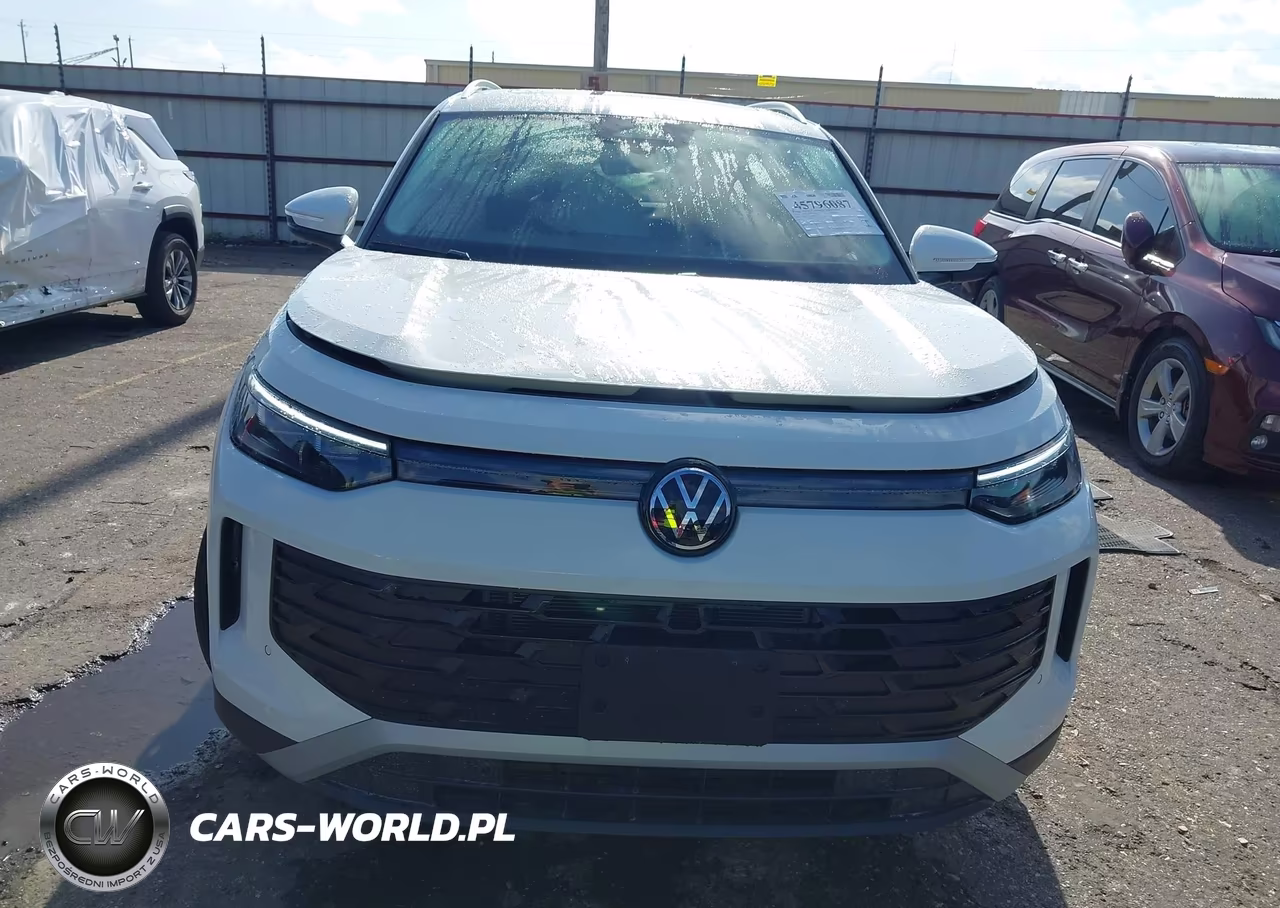 2026 Volkswagen Tiguan Se VIN:3VVNR7RM5TM101225 - 12