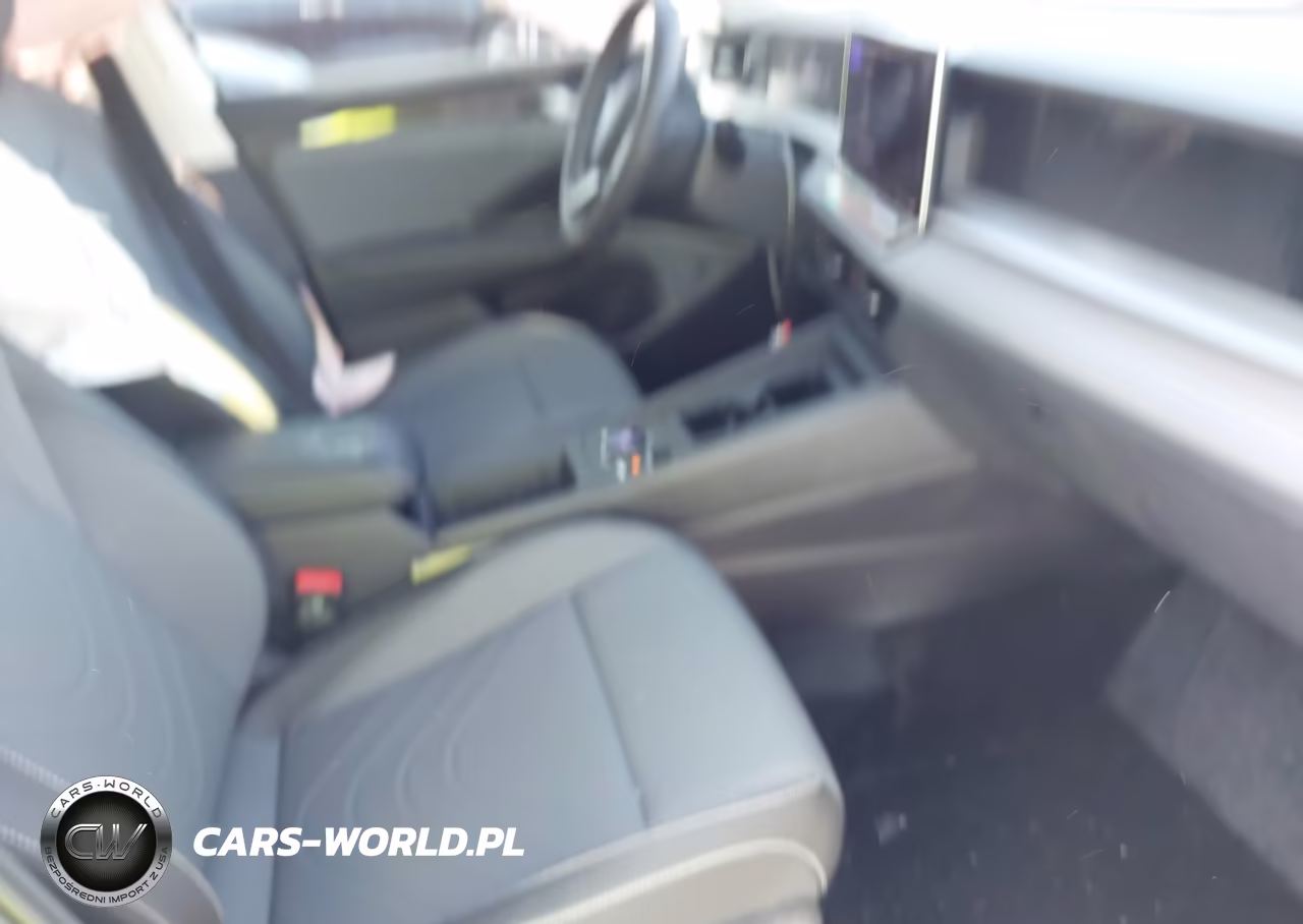 2026 Volkswagen Tiguan Se VIN:3VVNR7RM5TM101225 - 5