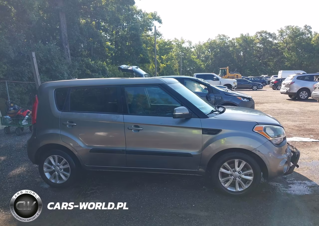 2012 Kia Soul + VIN:KNDJT2A68C7375253 - 13