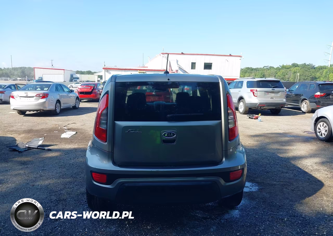 2012 Kia Soul + VIN:KNDJT2A68C7375253 - 16