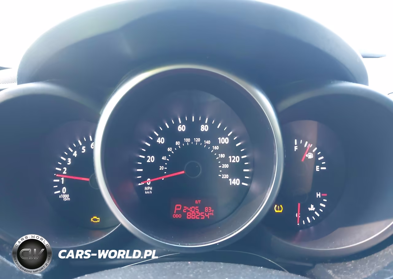 2012 Kia Soul + VIN:KNDJT2A68C7375253 - 7