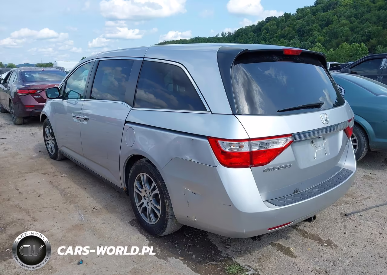 2013 Honda Odyssey Ex VIN:5FNRL5H45DB055893 - 3