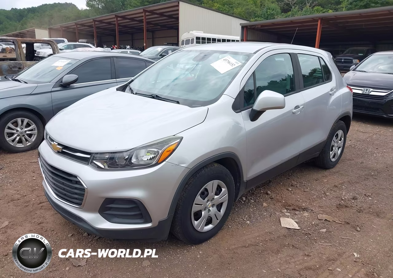 2019 Chevrolet Trax Ls VIN:3GNCJKSB2KL107777 - 2