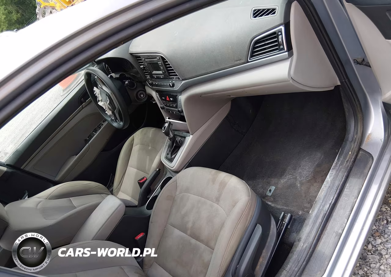 2017 Hyundai Elantra Se VIN:5NPD74LF8HH175504 - 5