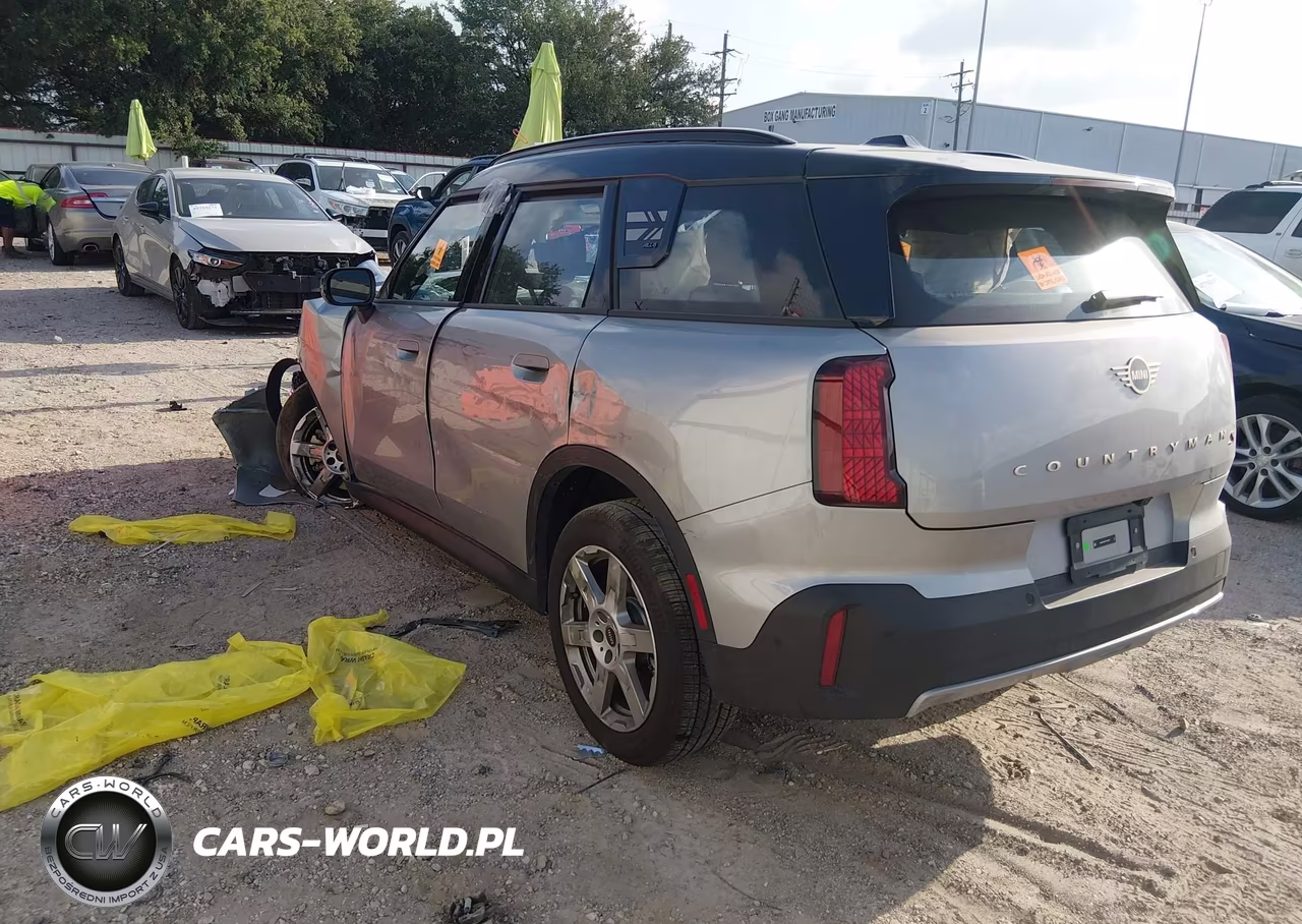 2026 Mini Countryman Cooper S-S Oxford Edition VIN:WMZ23GA09T7V28588 - 3