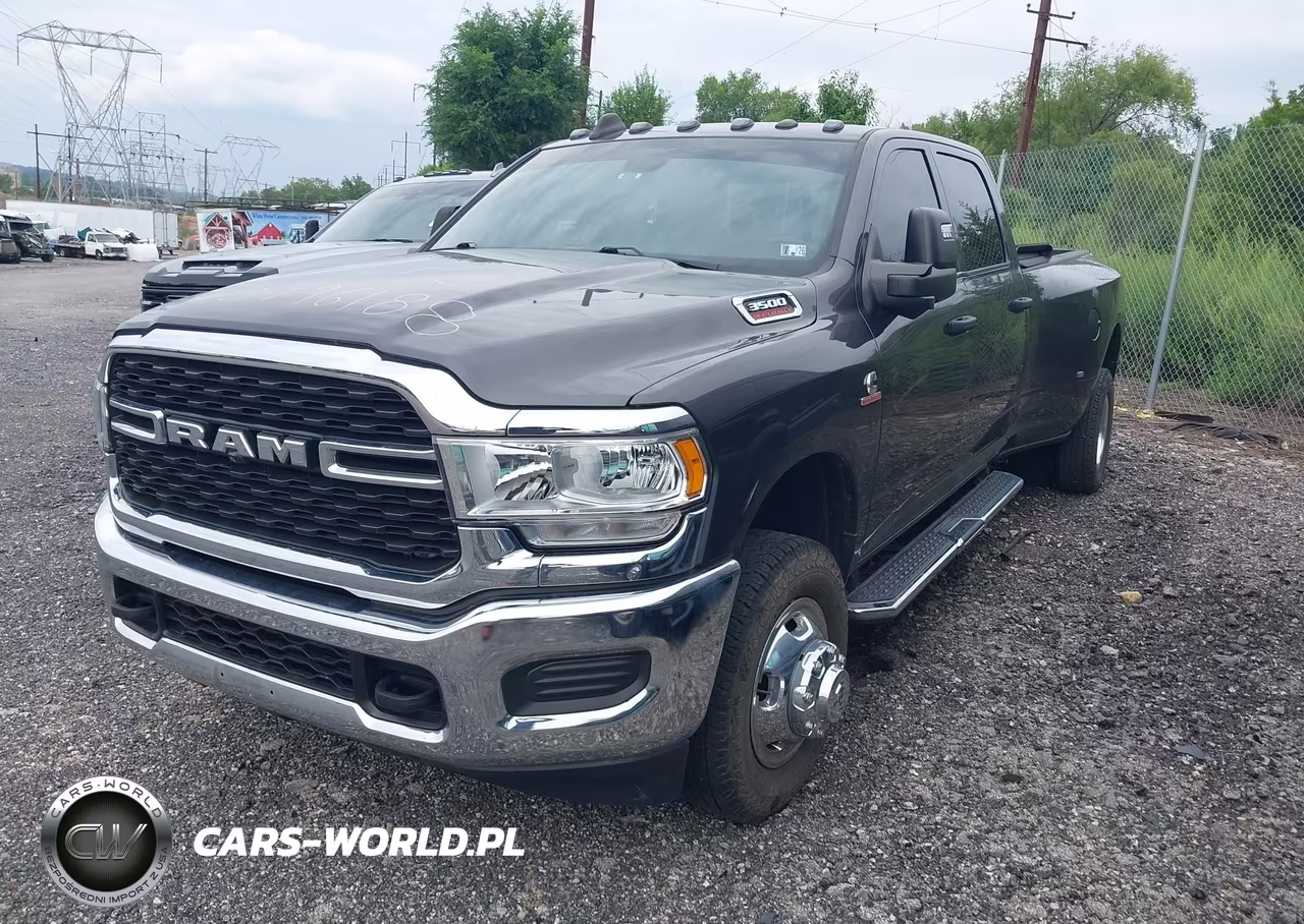 2023 Ram 3500 Tradesman 4X4 8' Box VIN:3C63RRGL2PG624970 - 2