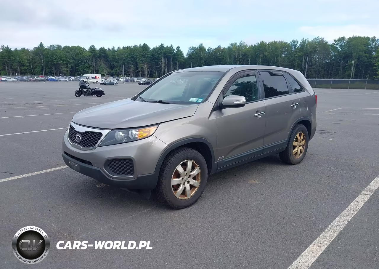 2013 Kia Sorento Lx VIN:5XYKTCA65DG341852 - 2