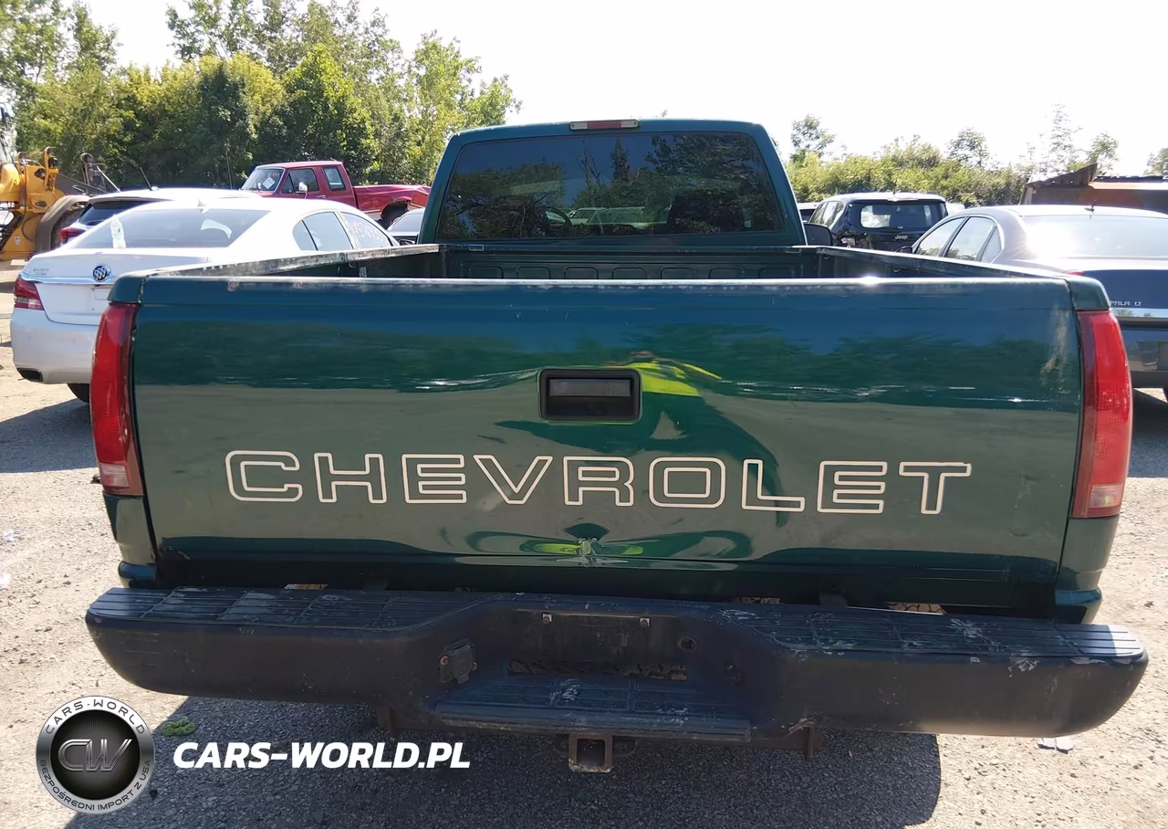 2000 Chevrolet K2500 VIN:1GCGK24J6YR215882 - 16