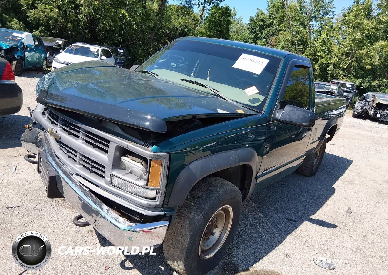 2000 Chevrolet K2500 VIN:1GCGK24J6YR215882 - 2