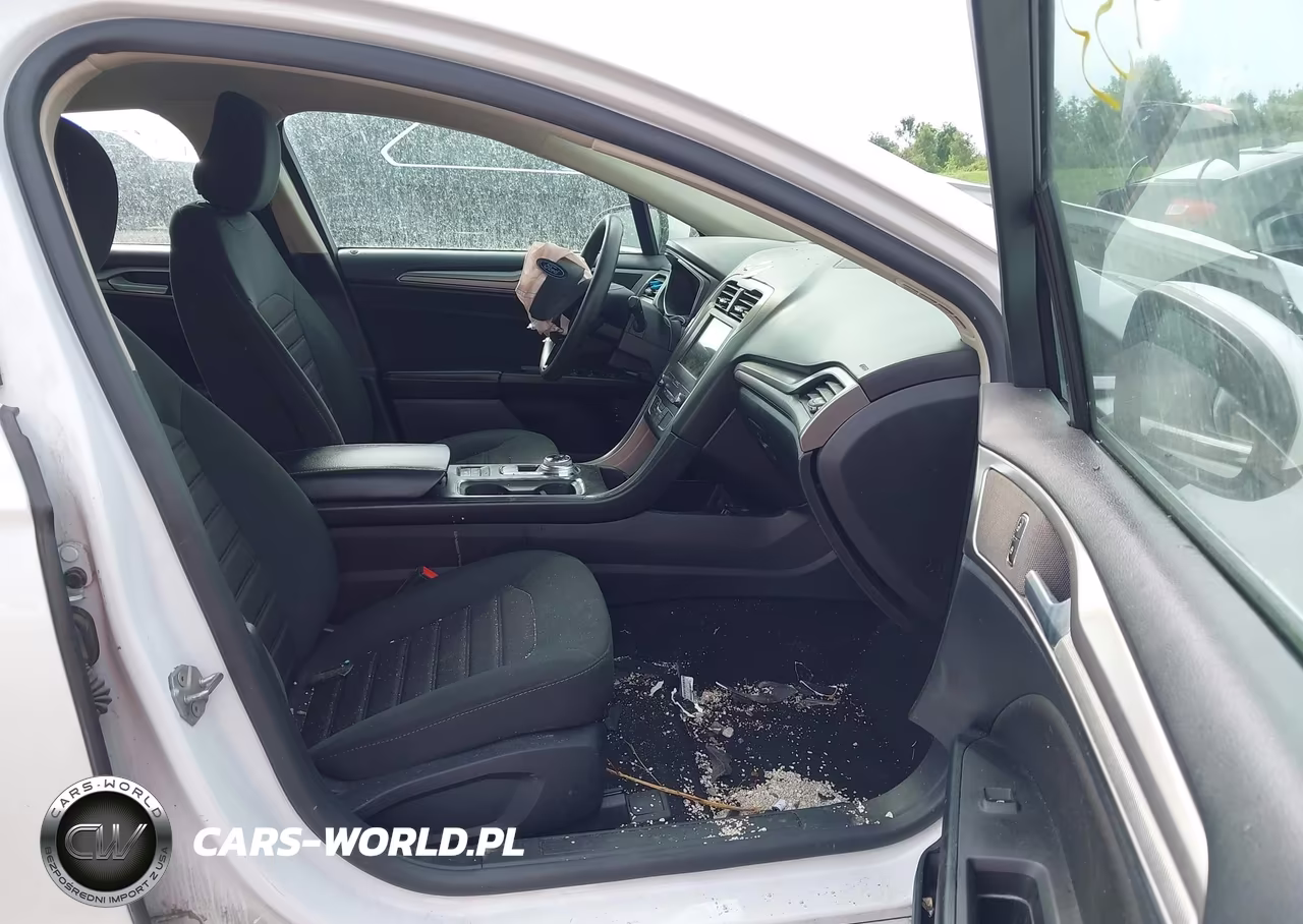 2020 Ford Fusion Hybrid Se VIN:3FA6P0LU6LR101705 - 5