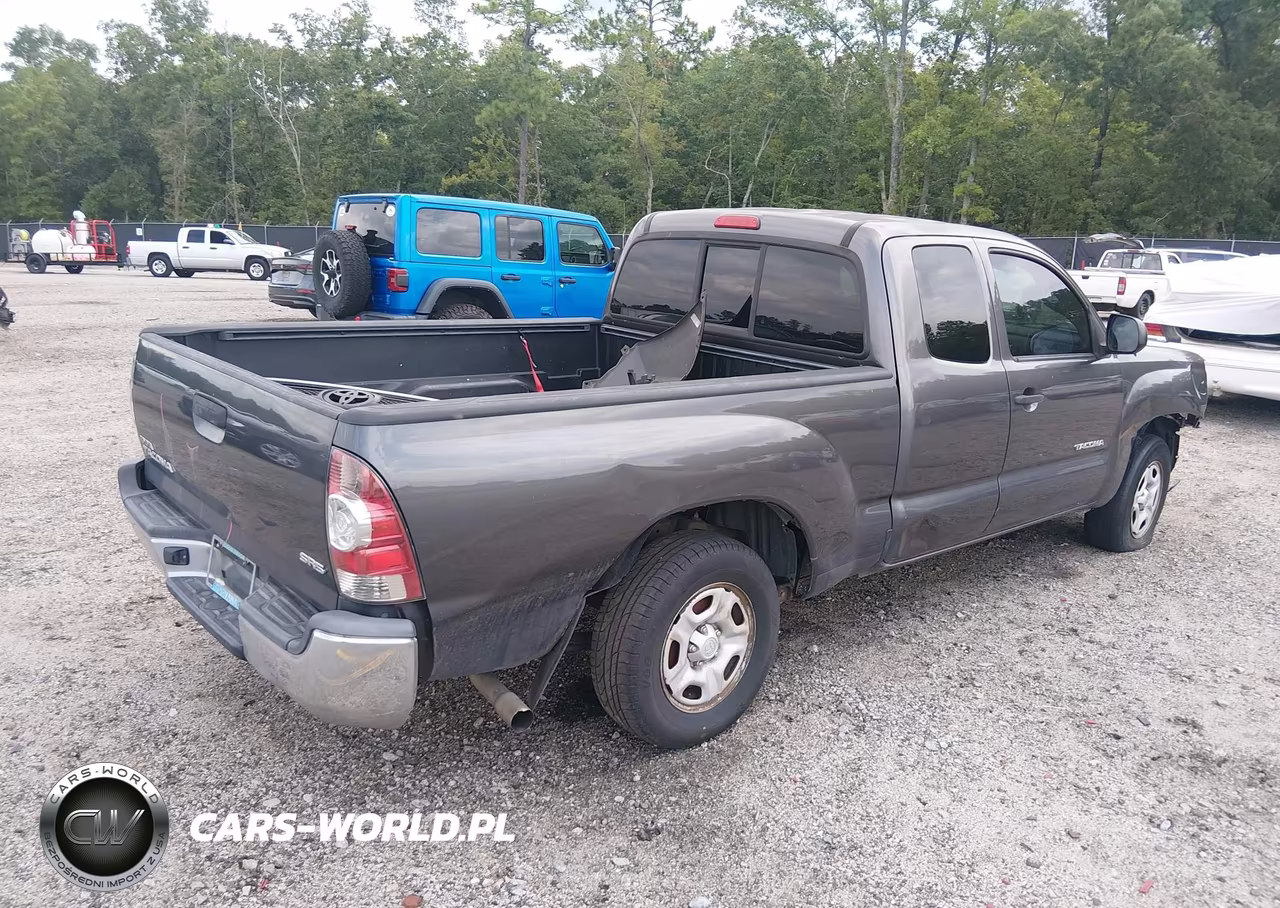 2013 Toyota Tacoma VIN:5TFTX4CN1DX023212 - 4