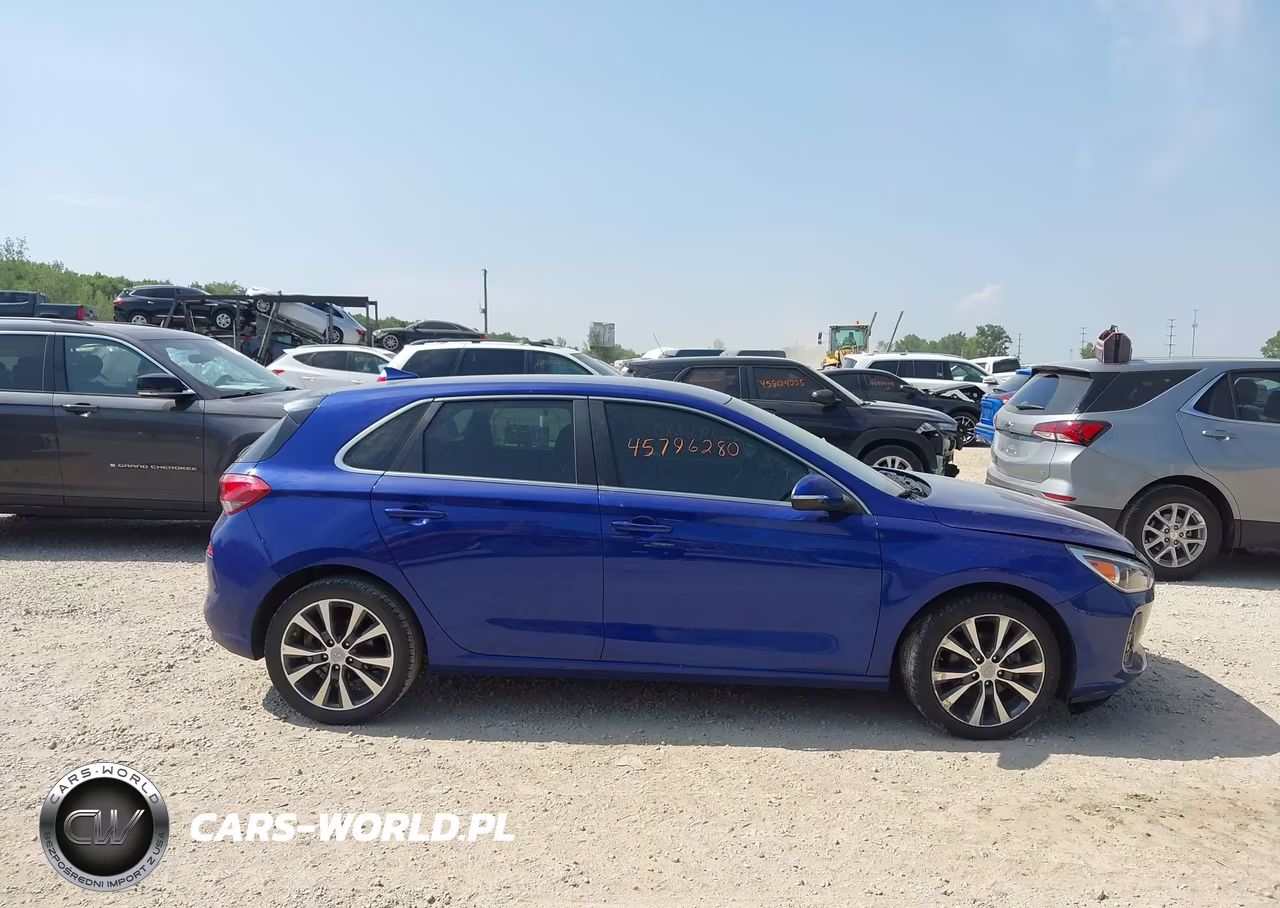 2018 Hyundai Elantra Gt VIN:KMHH35LE5JU077323 - 13