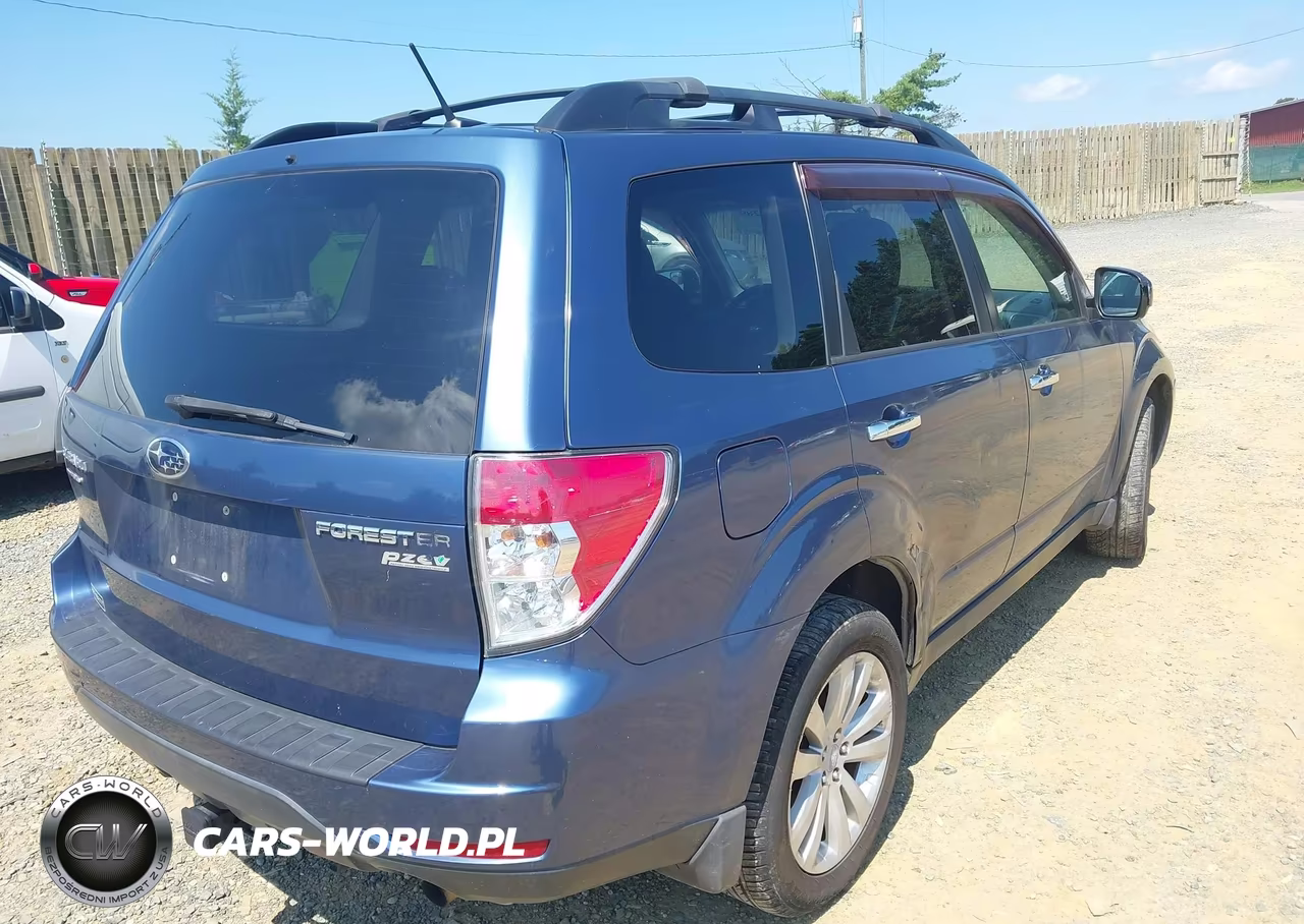 2011 Subaru Forester 2.5X Premium VIN:JF2SHADC7BH758712 - 4