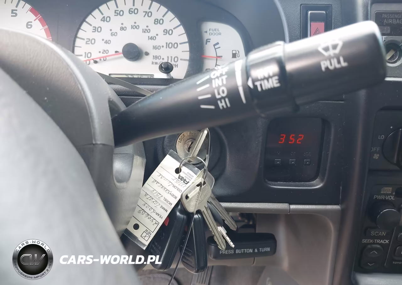 2004 Toyota Tacoma VIN:5TEWM72N84Z362857 - 11