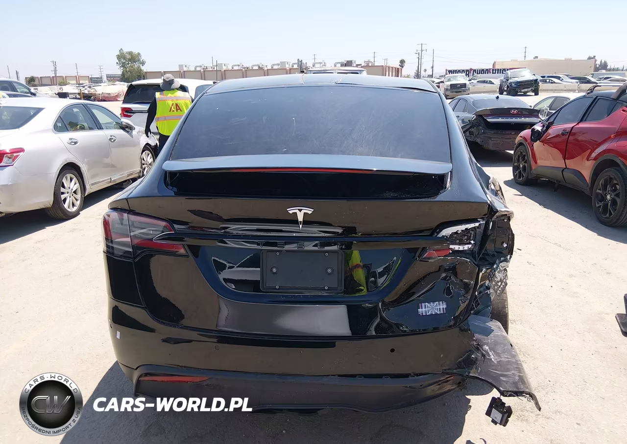 2022 Tesla Model X Plaid Tri Motor All-Wheel Drive VIN:7SAXCBE69NF357171 - 16