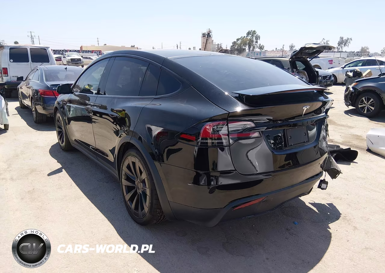 2022 Tesla Model X Plaid Tri Motor All-Wheel Drive VIN:7SAXCBE69NF357171 - 3