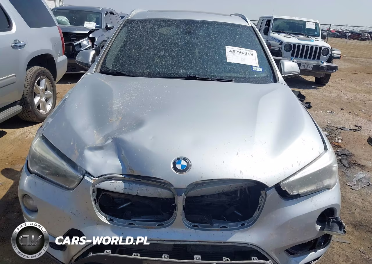 2018 BMW X1 xDrive28I VIN:WBXHT3C36J5K24382 - 12