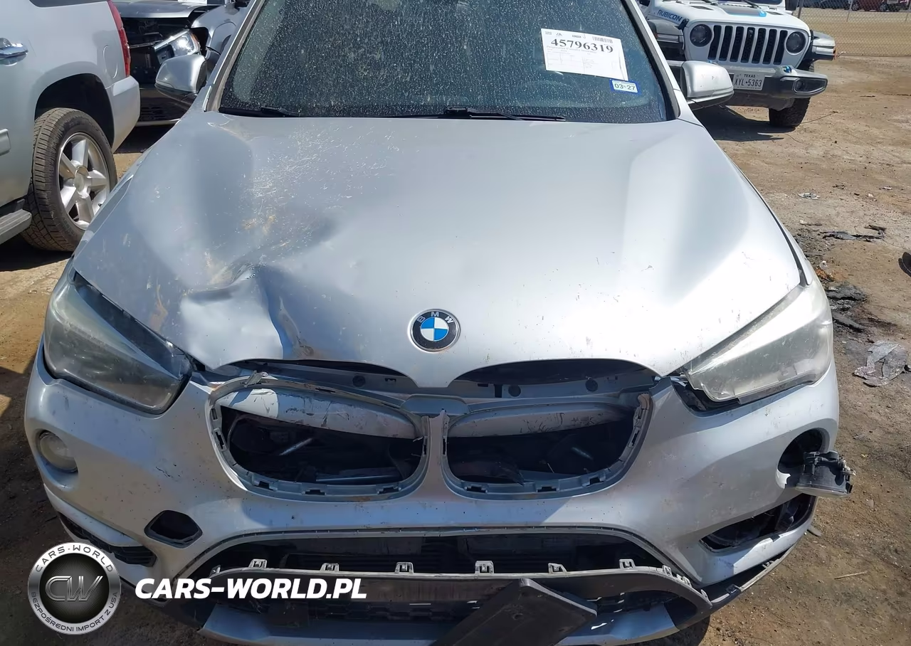 2018 BMW X1 xDrive28I VIN:WBXHT3C36J5K24382 - 6