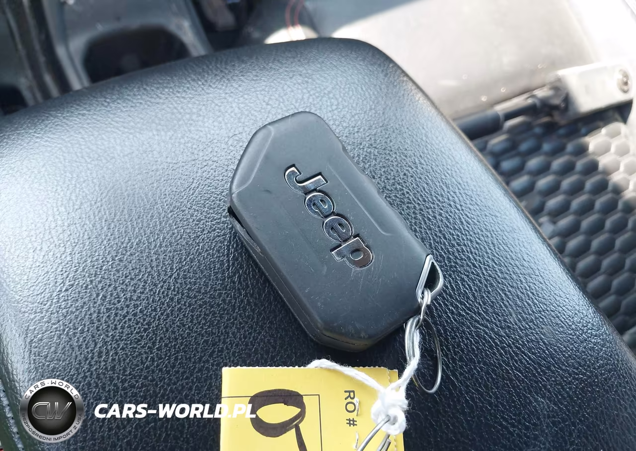 2021 Jeep Wrangler Unlimited Rubicon 4X4 VIN:1C4JJXFG2MW821635 - 11