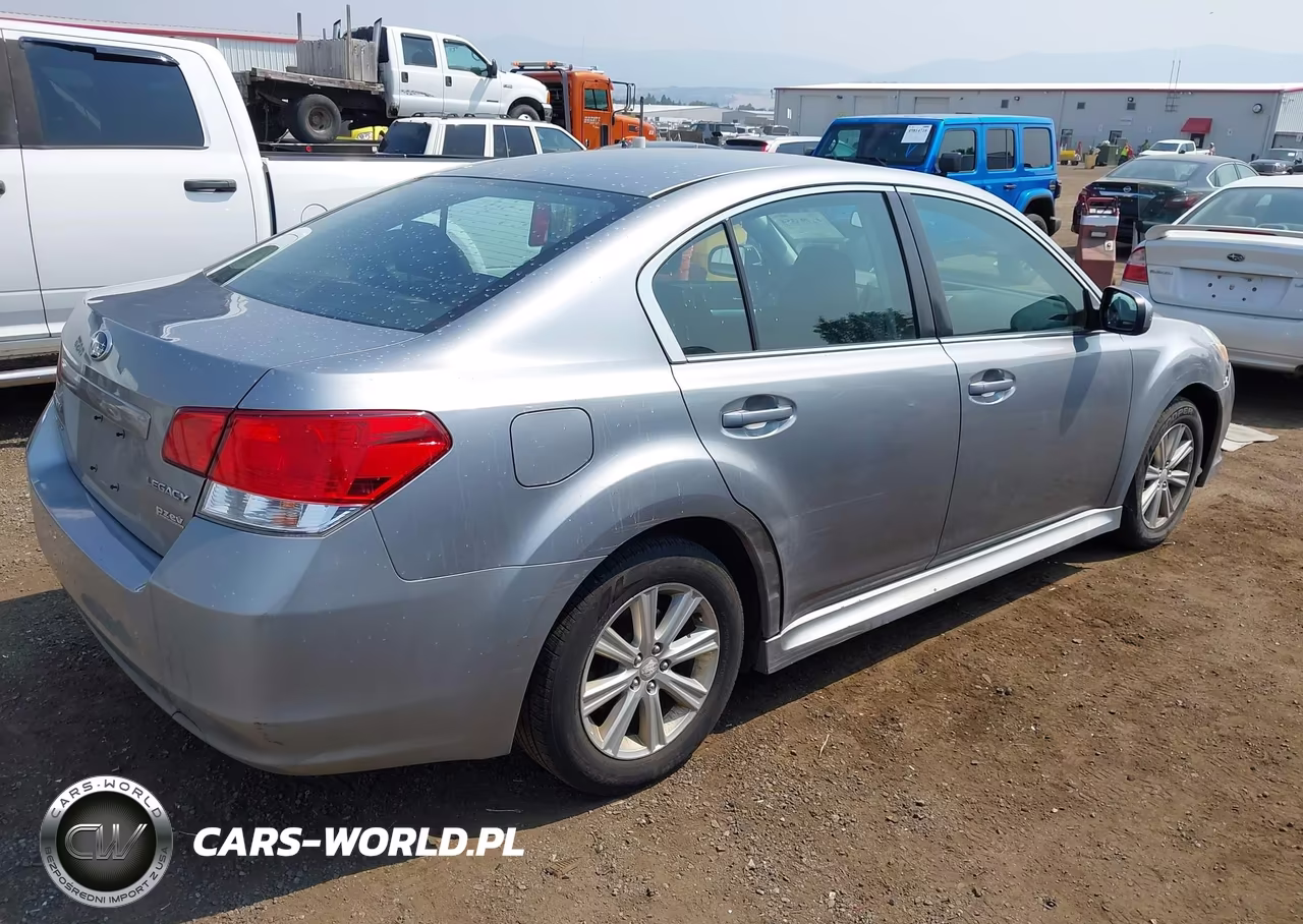 2011 Subaru Legacy 2.5I Premium VIN:4S3BMBG68B3214819 - 4