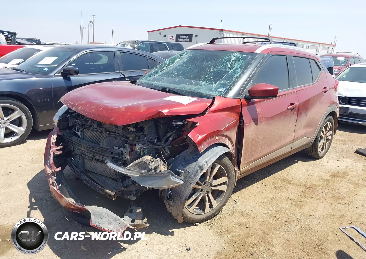 2018 Nissan Kicks Sv VIN:3N1CP5CU1JL523703 - 2