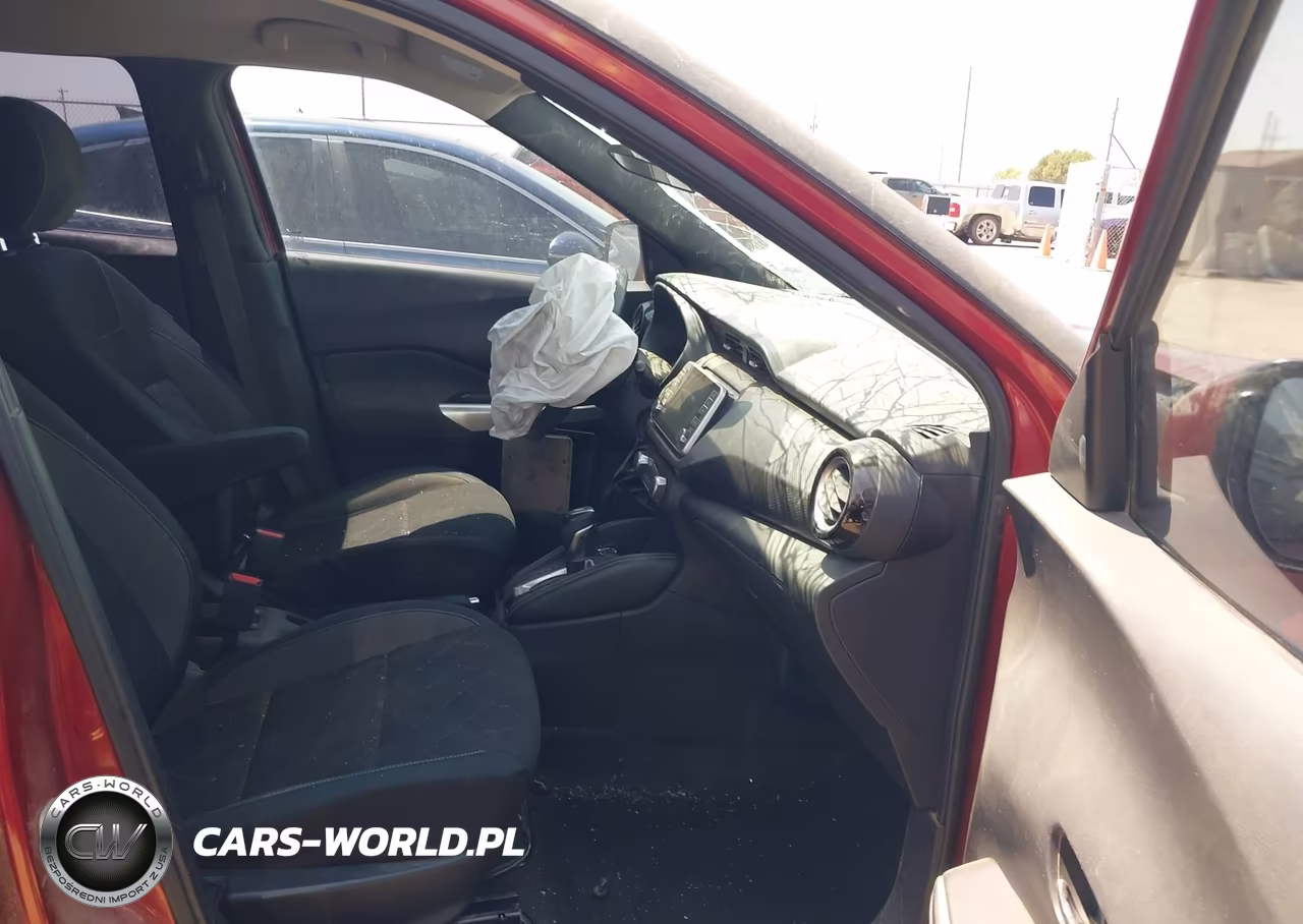 2018 Nissan Kicks Sv VIN:3N1CP5CU1JL523703 - 5