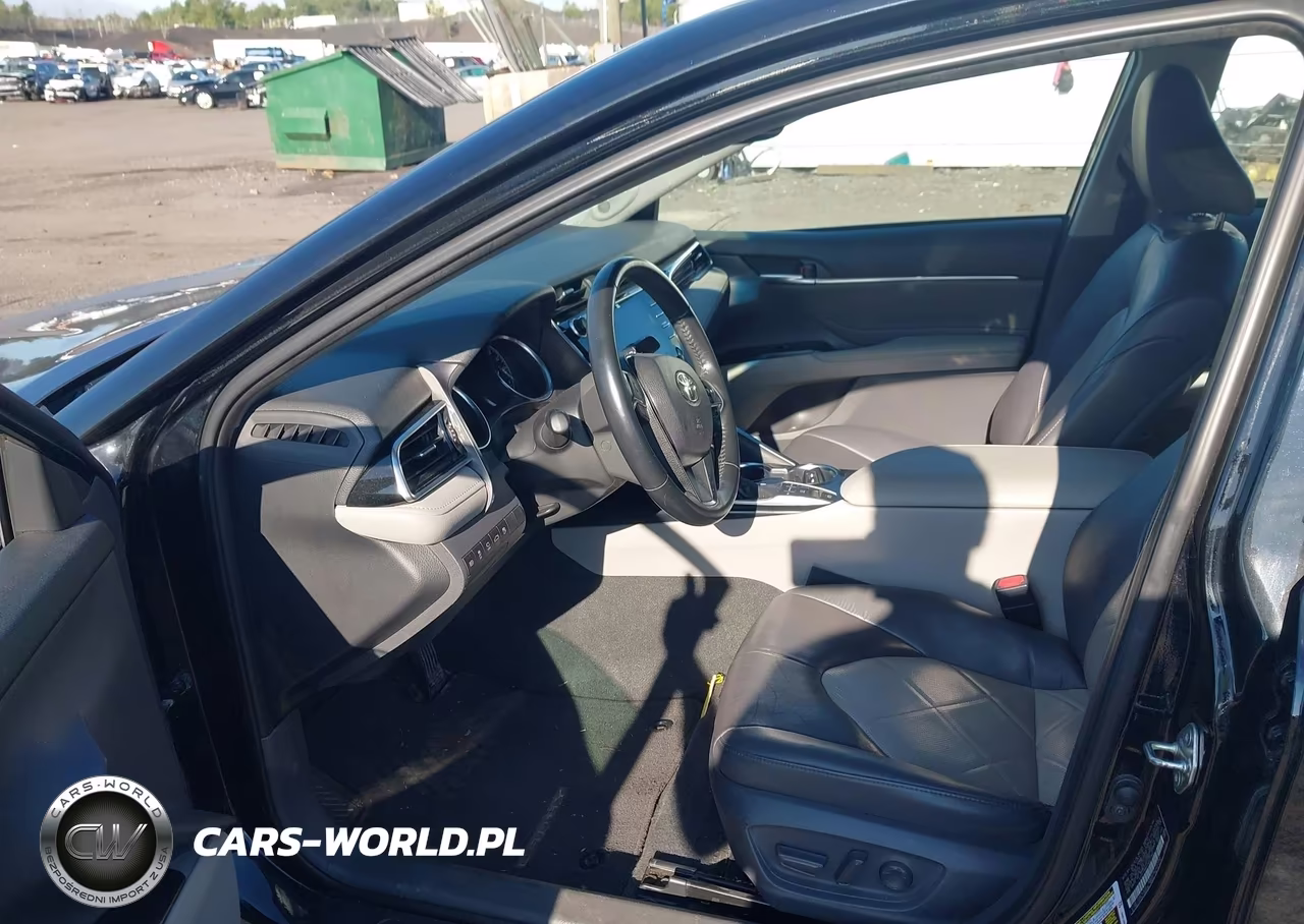 2018 Toyota Camry Xle VIN:4T1B11HK0JU527382 - 5