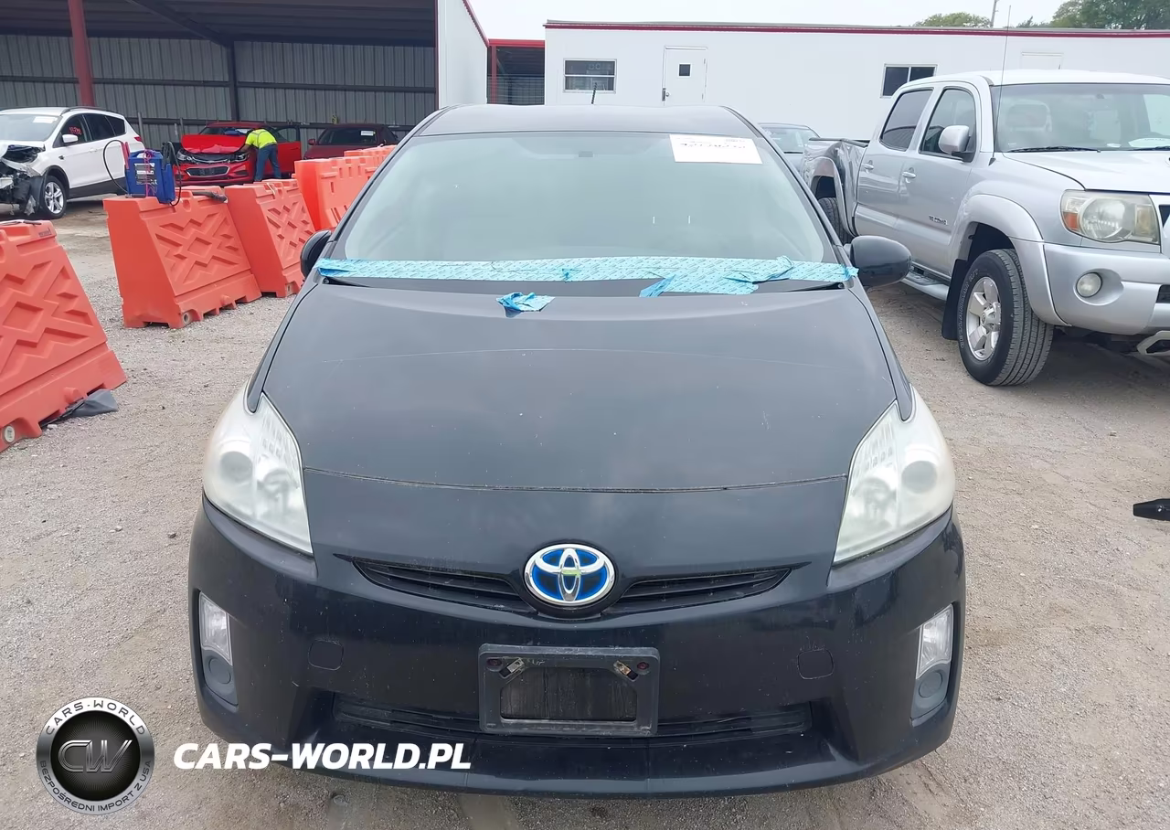2011 Toyota Prius Three VIN:JTDKN3DU6B5368598 - 18