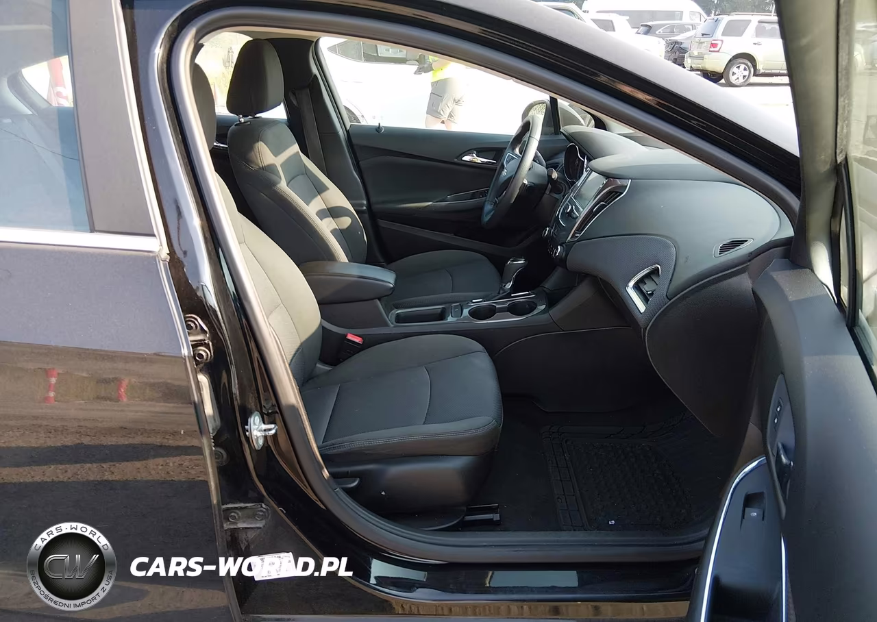 2018 Chevrolet Cruze Lt Auto VIN:3G1BE6SM2JS585597 - 5