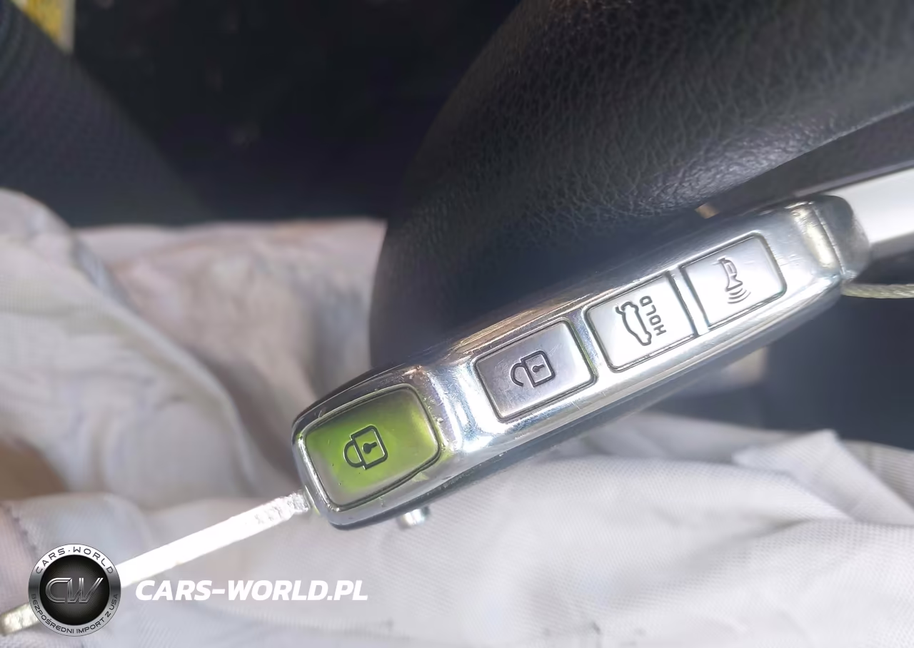2020 Kia Forte Lxs VIN:3KPF24AD6LE251579 - 11