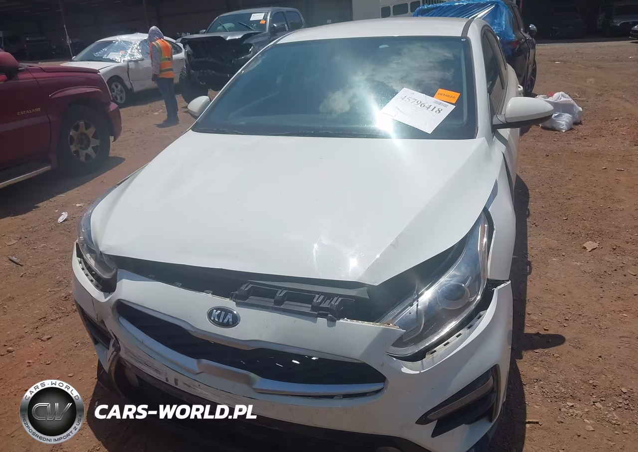 2020 Kia Forte Lxs VIN:3KPF24AD6LE251579 - 6