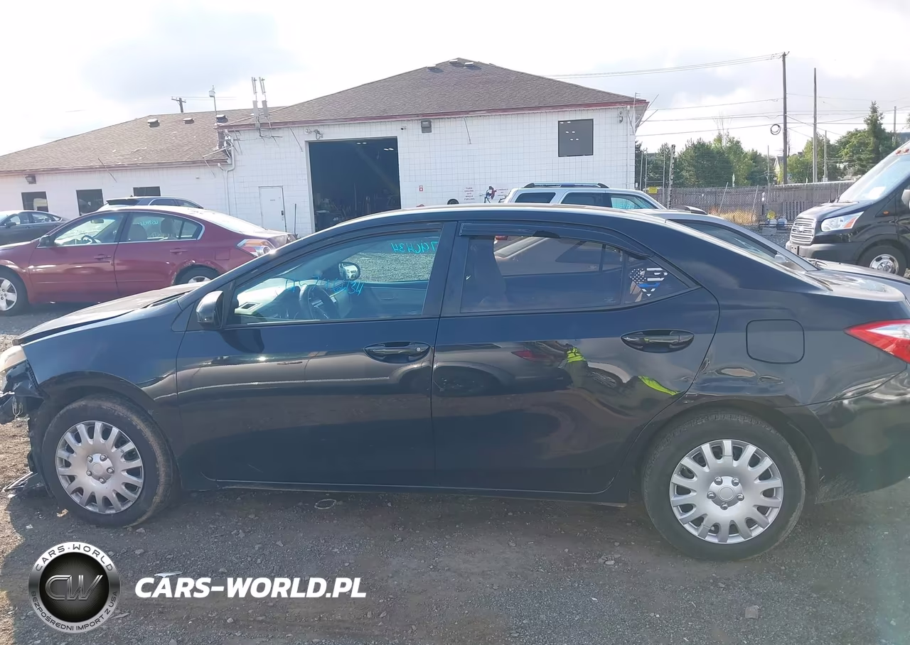 2016 Toyota Corolla Le VIN:2T1BURHE0GC524928 - 14