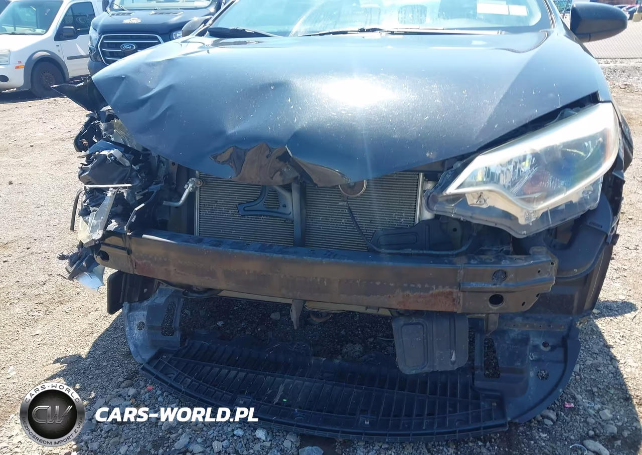 2016 Toyota Corolla Le VIN:2T1BURHE0GC524928 - 17