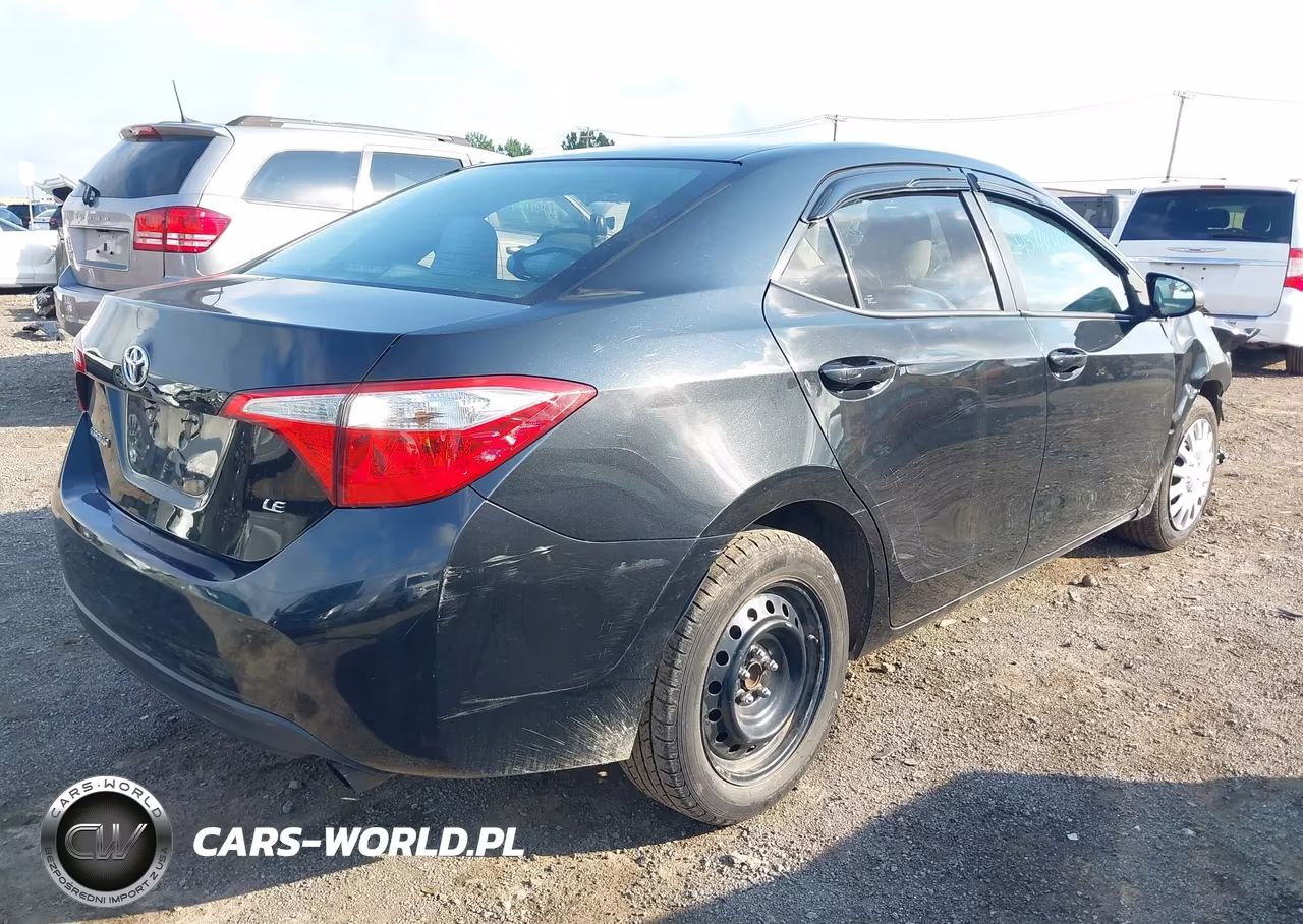 2016 Toyota Corolla Le VIN:2T1BURHE0GC524928 - 4