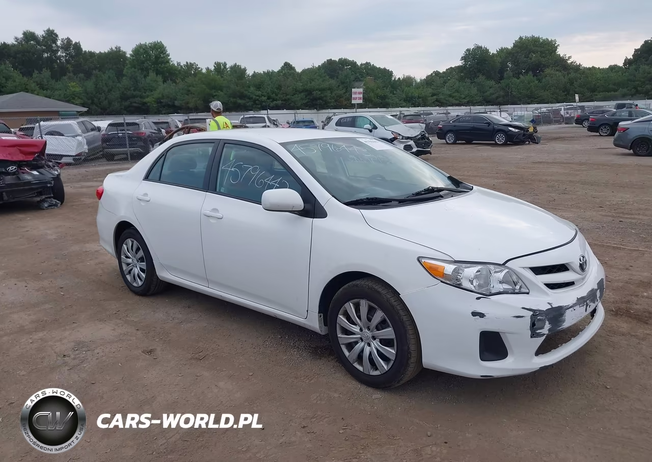 2012 Toyota Corolla Le – zdjęcie 1 z 16