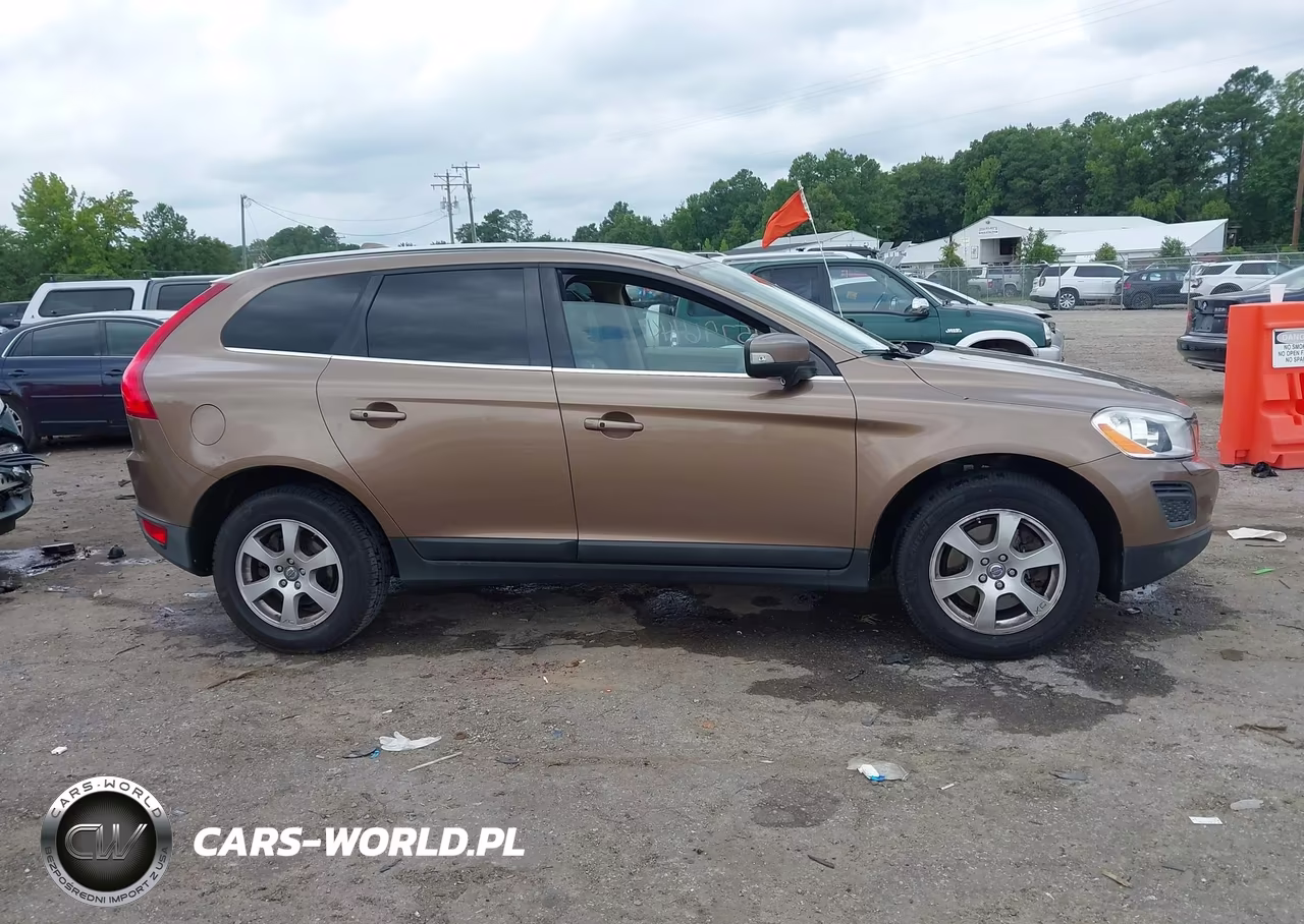2011 Volvo Xc60 3.2-3.2 R-Design VIN:YV4952DL7B2176010 - 13