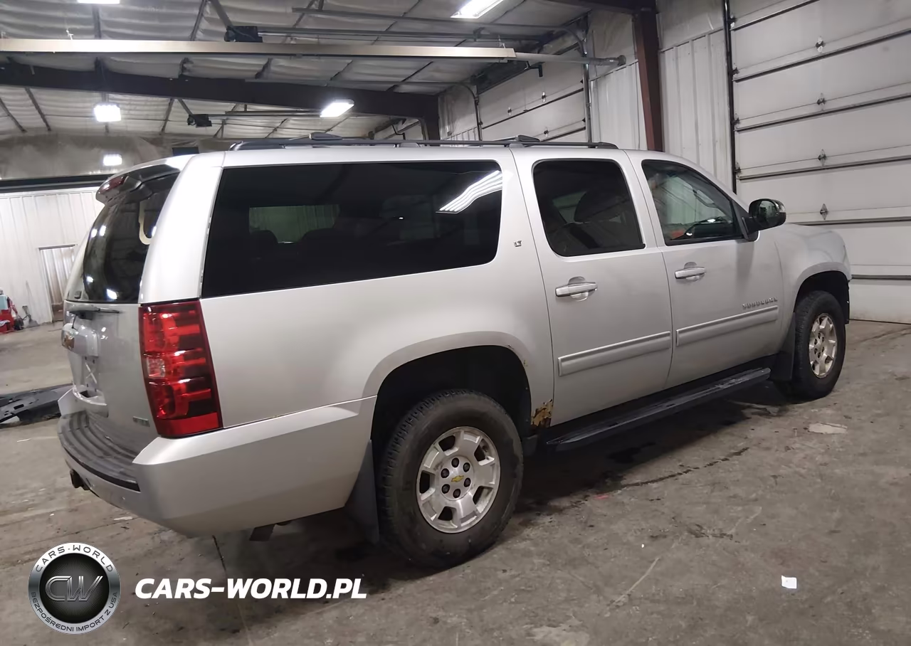2010 Chevrolet Suburban 1500 Lt1 VIN:1GNUKJE33AR230947 - 4