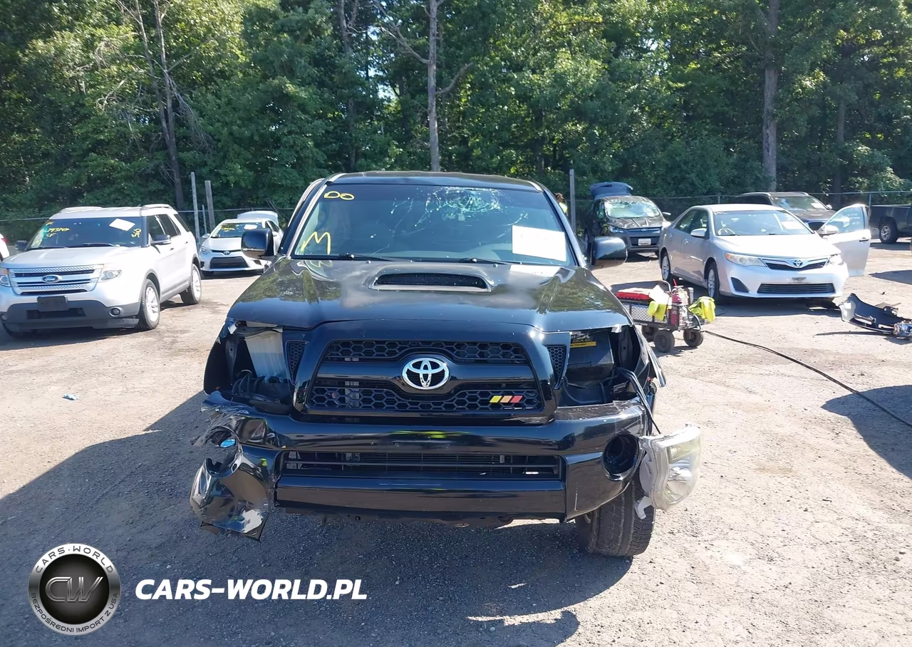 2011 Toyota Tacoma Prerunner V6 VIN:5TFJU4GN1BX003565 - 13