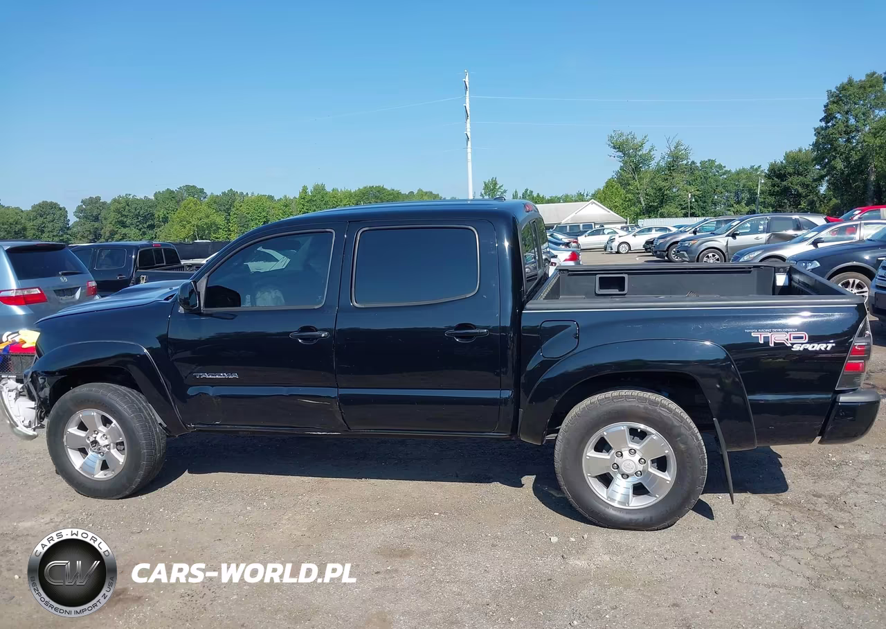 2011 Toyota Tacoma Prerunner V6 VIN:5TFJU4GN1BX003565 - 15