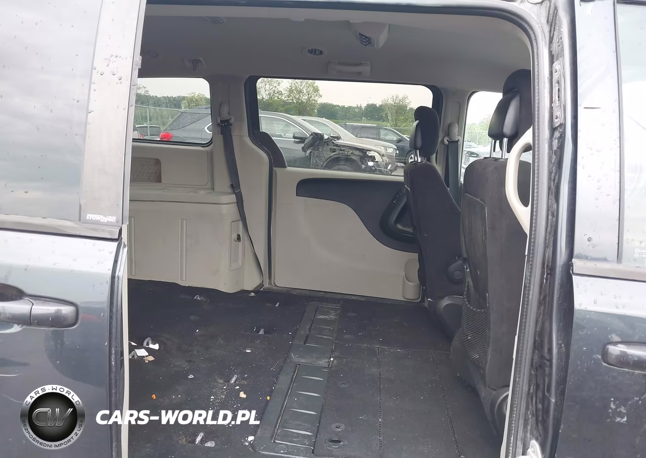 2013 Dodge Grand Caravan Sxt VIN:2C4RDGCG3DR643063 - 8