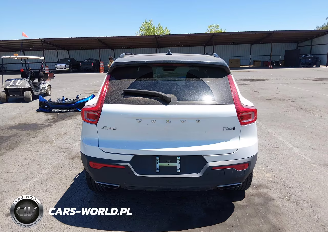 2019 Volvo Xc40 T5 R-Design VIN:YV4162UM4K2096442 - 16