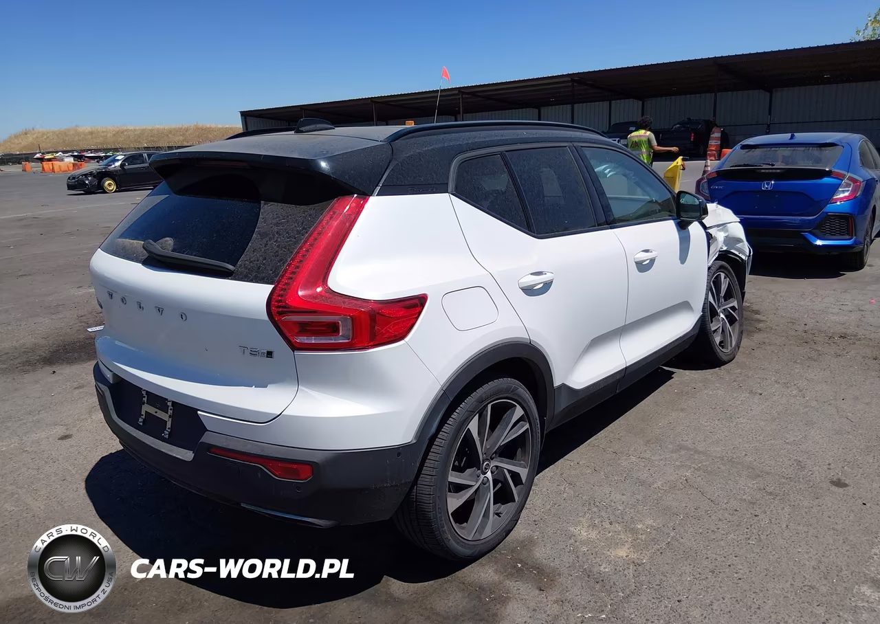2019 Volvo Xc40 T5 R-Design VIN:YV4162UM4K2096442 - 4