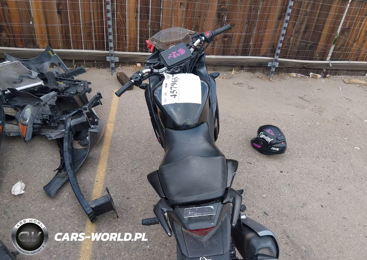 2012 Honda Cbr250 R VIN:MLHMC4103C5205668 - 16