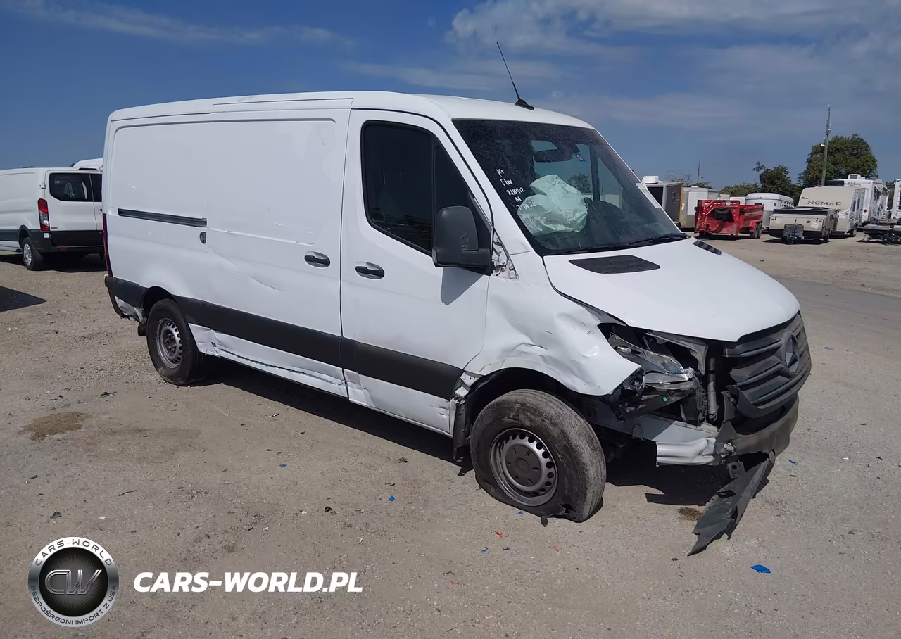2019 Mercedes-Benz Sprinter 2500 Standard Roof I4