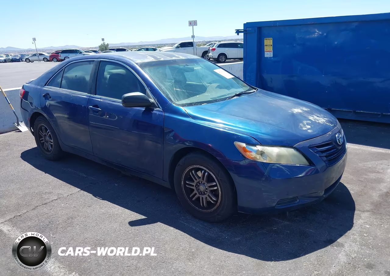 2009 Toyota Camry Le – zdjęcie 1 z 13