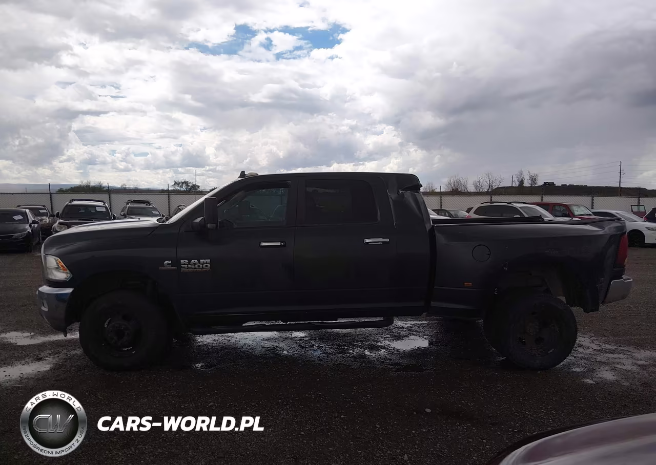 2015 Ram 3500 Big Horn VIN:3C63RRLL5FG677652 - 14
