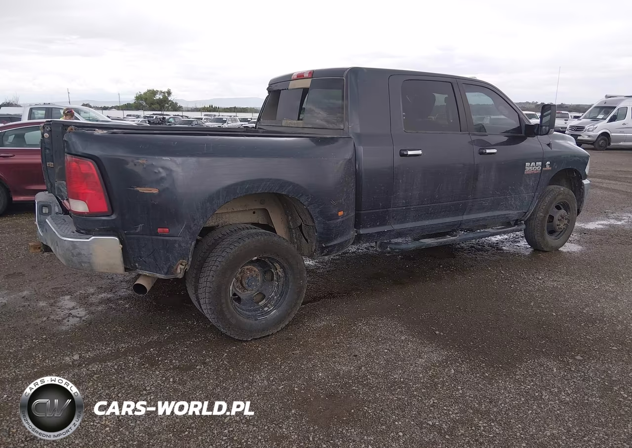 2015 Ram 3500 Big Horn VIN:3C63RRLL5FG677652 - 4