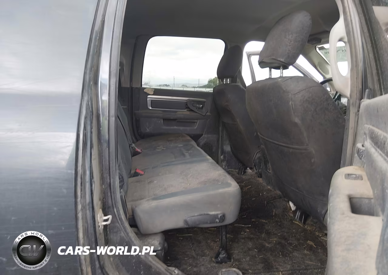 2015 Ram 3500 Big Horn VIN:3C63RRLL5FG677652 - 7